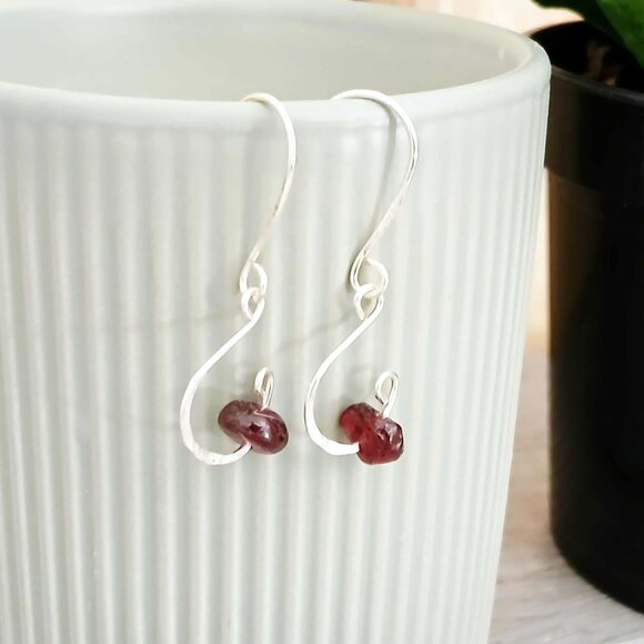 Dainty Garnet Crystal Dangle Earrings, Hammered Gemstone Jewelry 1.5" - Picture 8 of 10